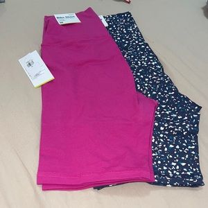 Old navy biker shorts. Brand new. 8inch inseam. Size medium